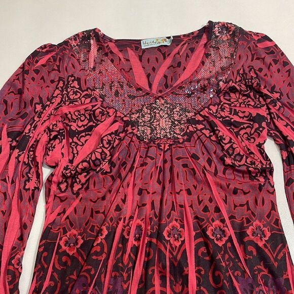 Unity World Wear Tops - Unity World Wear Petite Women’s V-Neck Sequined Accent Top